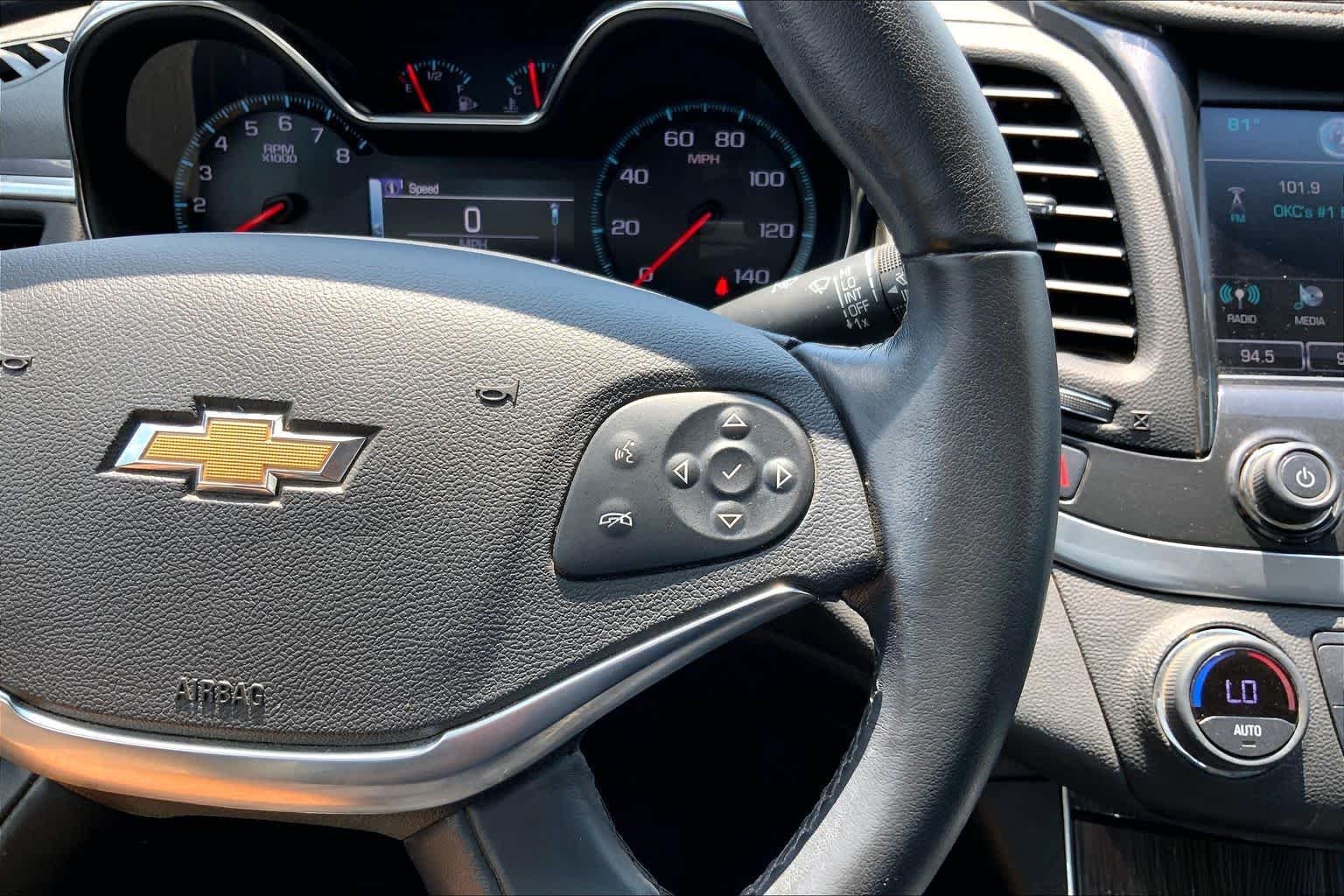 Used 2020 Silver Ice Metallic Chevrolet LT image 25