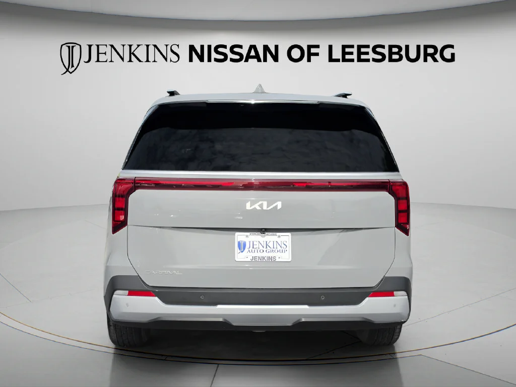 Used 2025 White Kia EX image 7