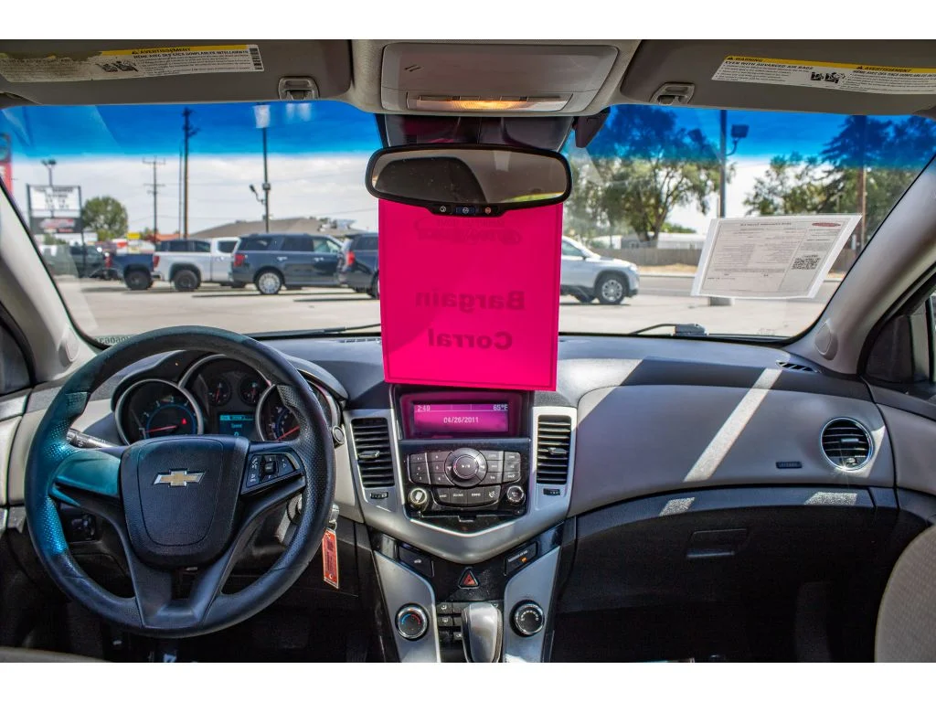 Used 2015 Summit White Chevrolet LS image 20