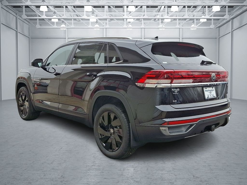 New 2026 Volkswagen Atlas Cross Sport 2.0T SE w/Technology 4D