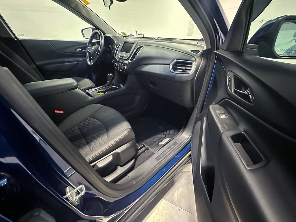 Used 2020 PACIFIC BLUE METALLIC Chevrolet LT image 28