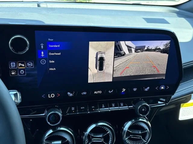 2025 Chevrolet Blazer EV LT - Photo 23