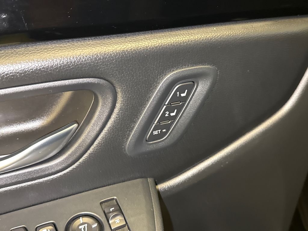 2025 Honda Pilot EX-L - Photo 21