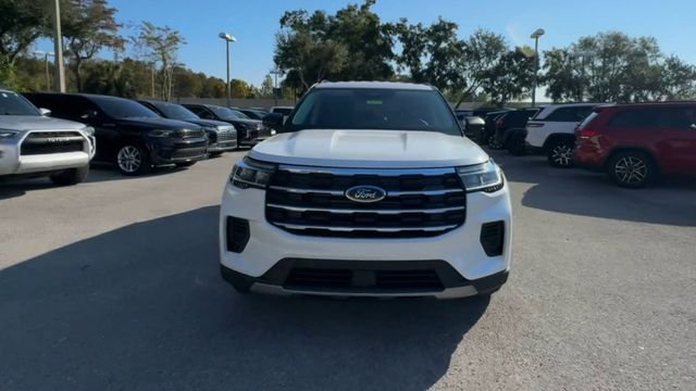 New 2026 Star White Metallic Tri-Coat Ford Active image 69