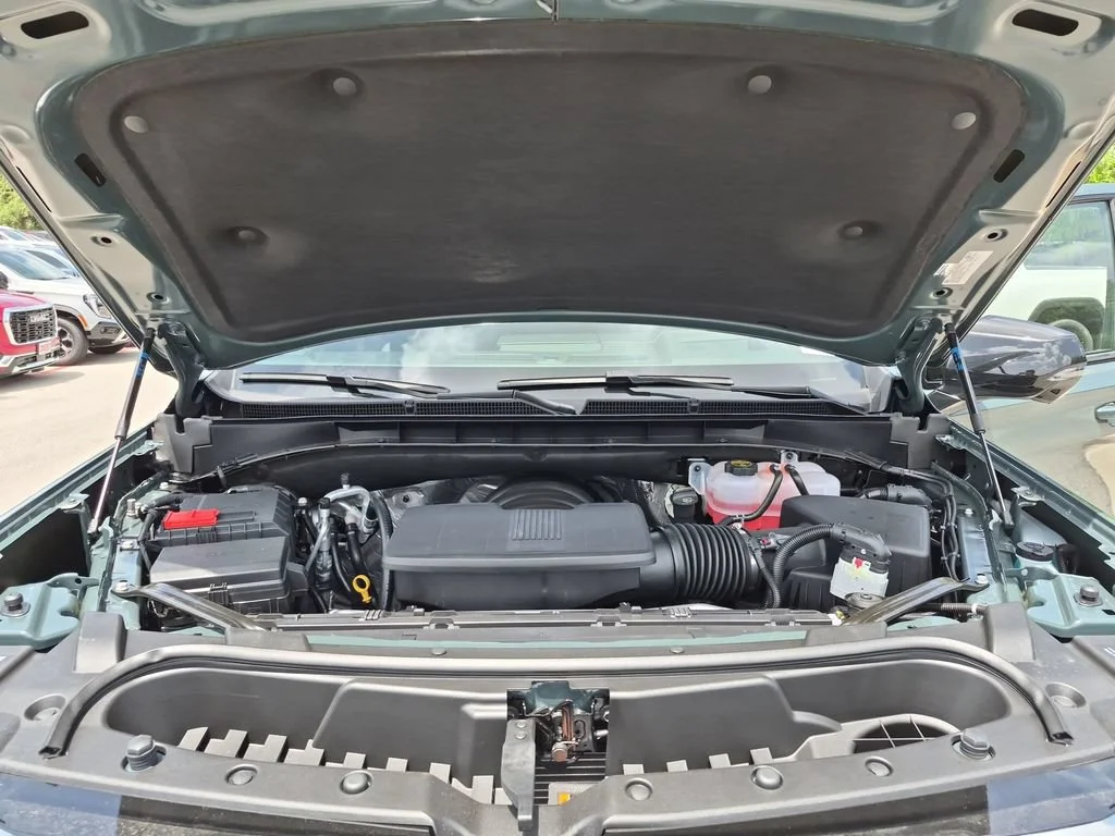 2026 GMC Yukon XL AT4 - Photo 18