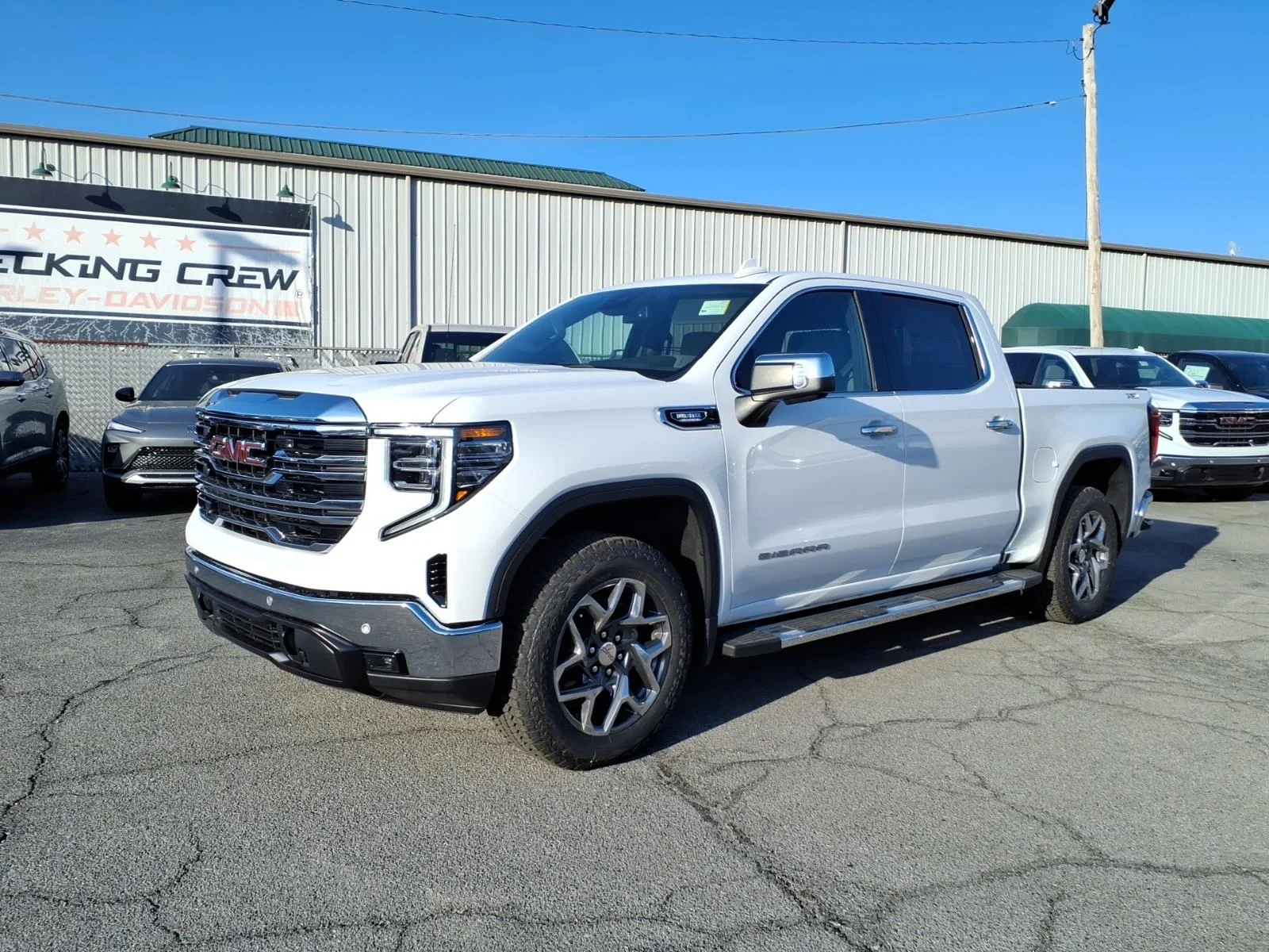 2026 GMC Sierra 4WD Crew Cab Short Box SLT's photo