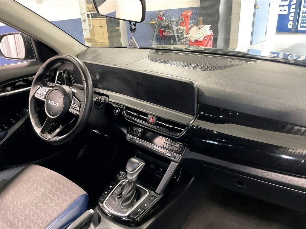 Used 2025 Gray Kia S image 14