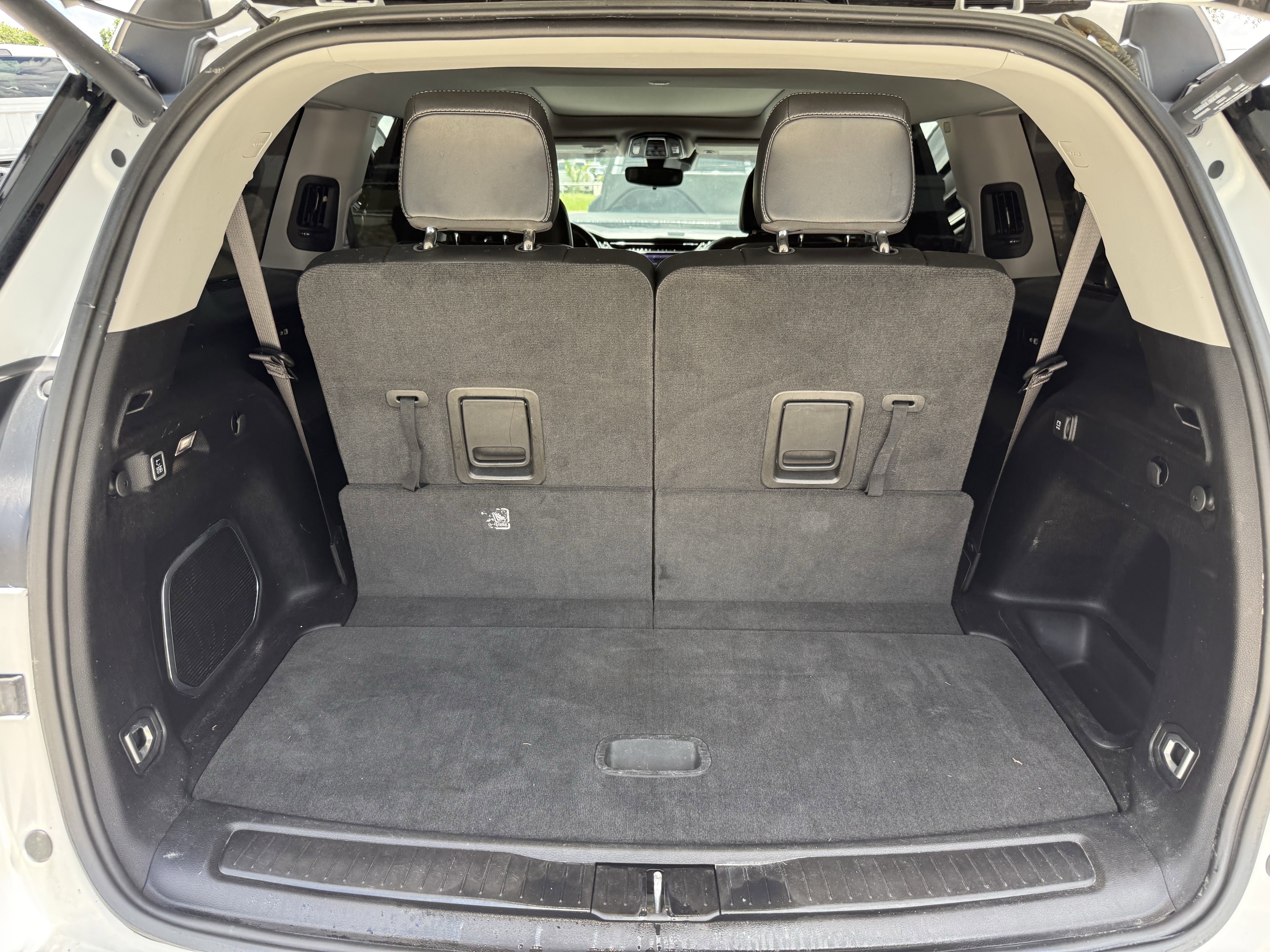 Used 2021 Bright White Clearcoat Jeep Limited image 30