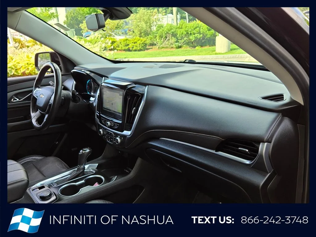 Used 2019 Black Chevrolet Premier image 18
