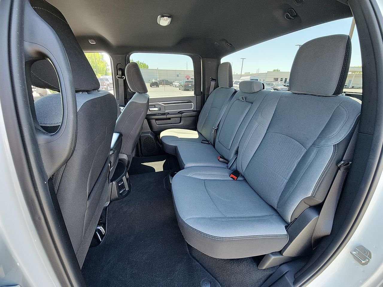 Used 2023 White Ram Big Horn image 21