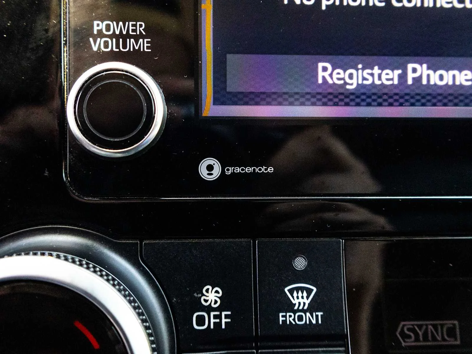 Used 2020 Blizzard Pearl Toyota XLE image 39