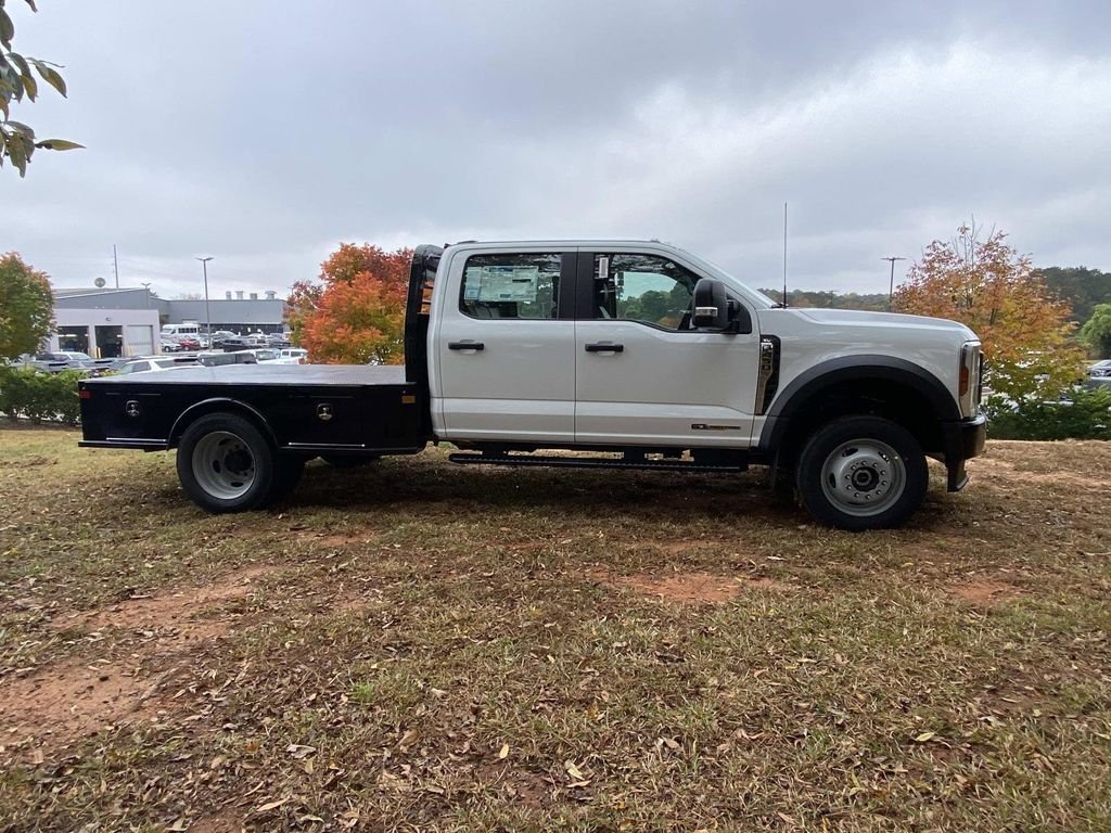 New 2026 Oxford White Ford F-450® XL image 2