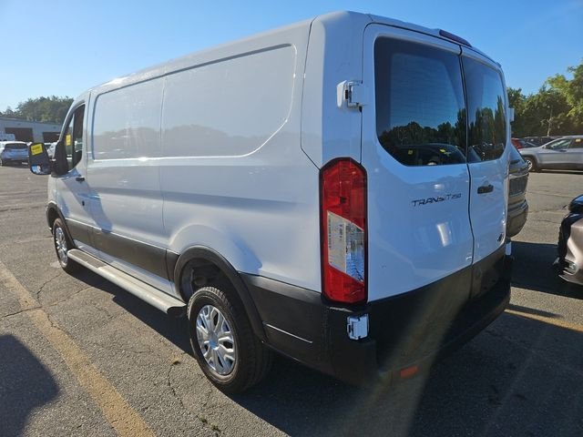 Used 2025 White Ford Base image 7