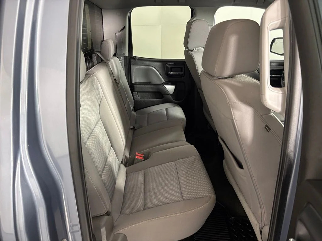 Used 2016 Gray Chevrolet LT image 47