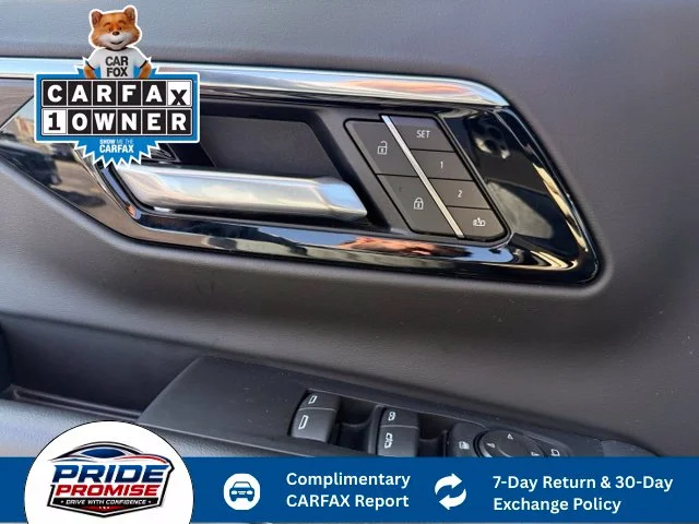 Used 2025 Black Chevrolet Z71 image 24