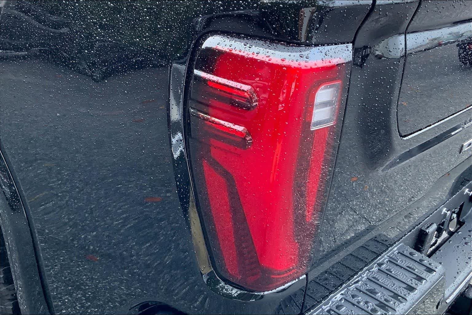2026 GMC Sierra 2500HD Denali - Photo 14