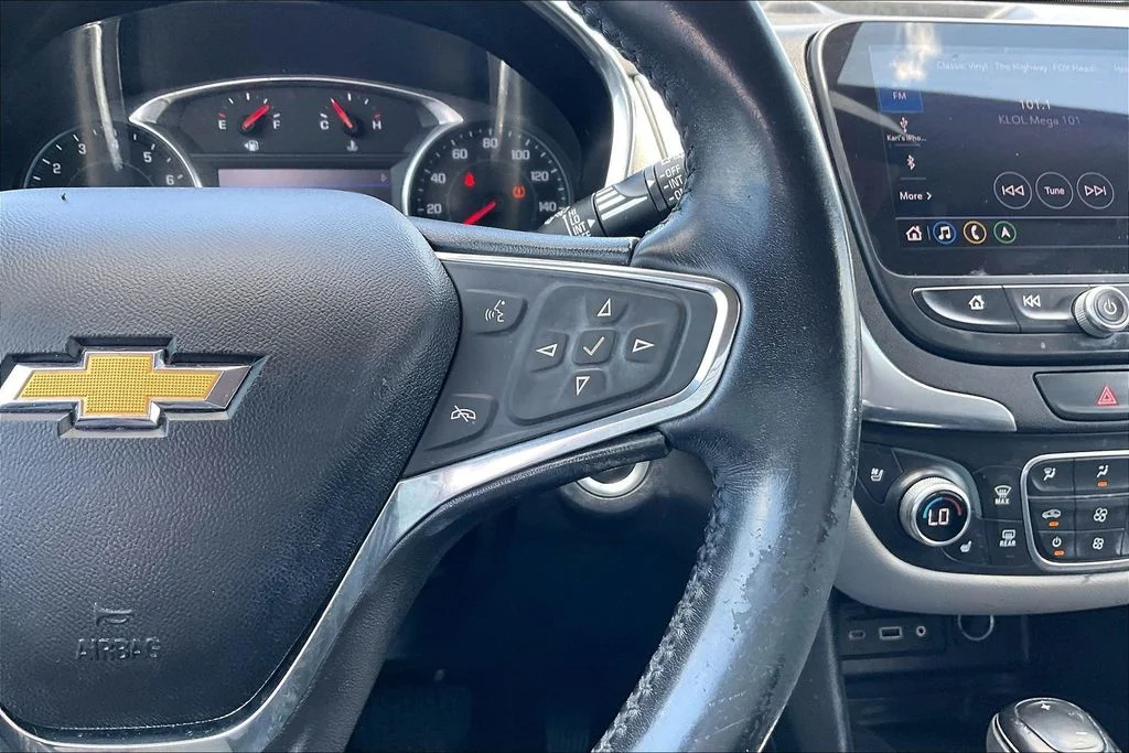 Used 2020 White Chevrolet Premier image 11