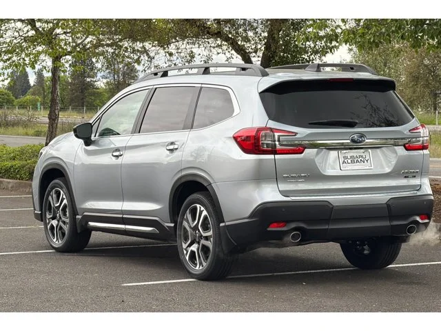 New 2026 ICE SILVER METALLIC Subaru Touring 7-Passenger image 33