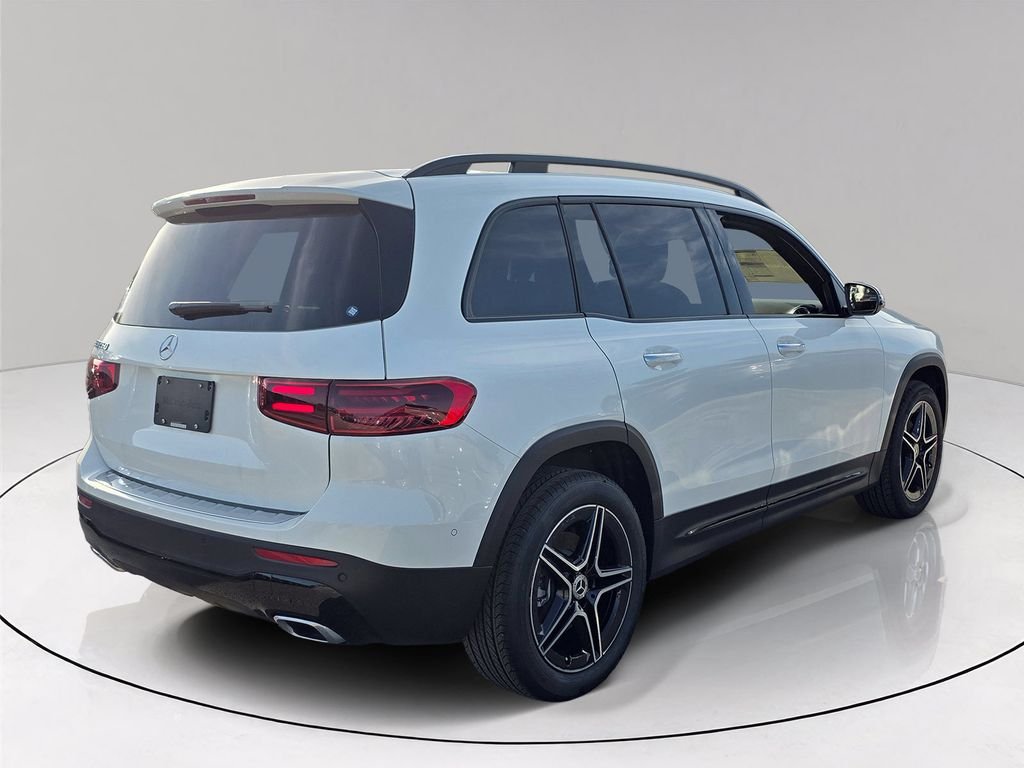 New 2026 White Mercedes-Benz GLB 250 image 6