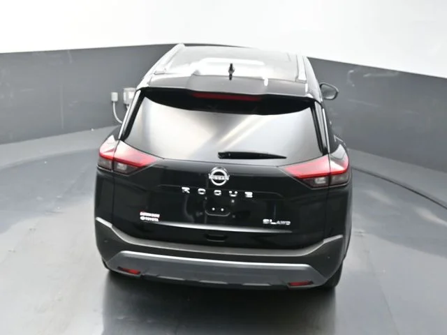 Used 2023 Black Nissan SL image 58