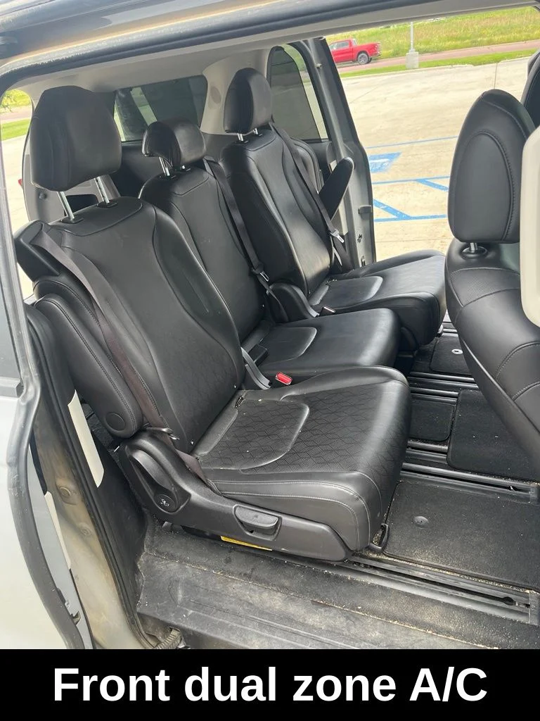 Used 2024 White Kia EX image 7