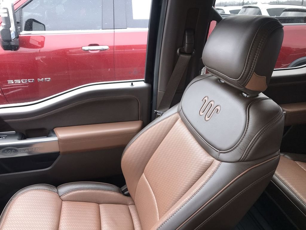 Used 2025 Blue Ford King Ranch image 27