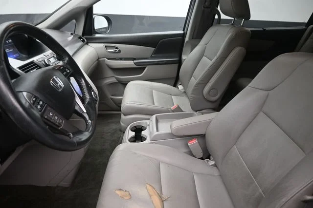 Used 2017  Honda EX-L image 16