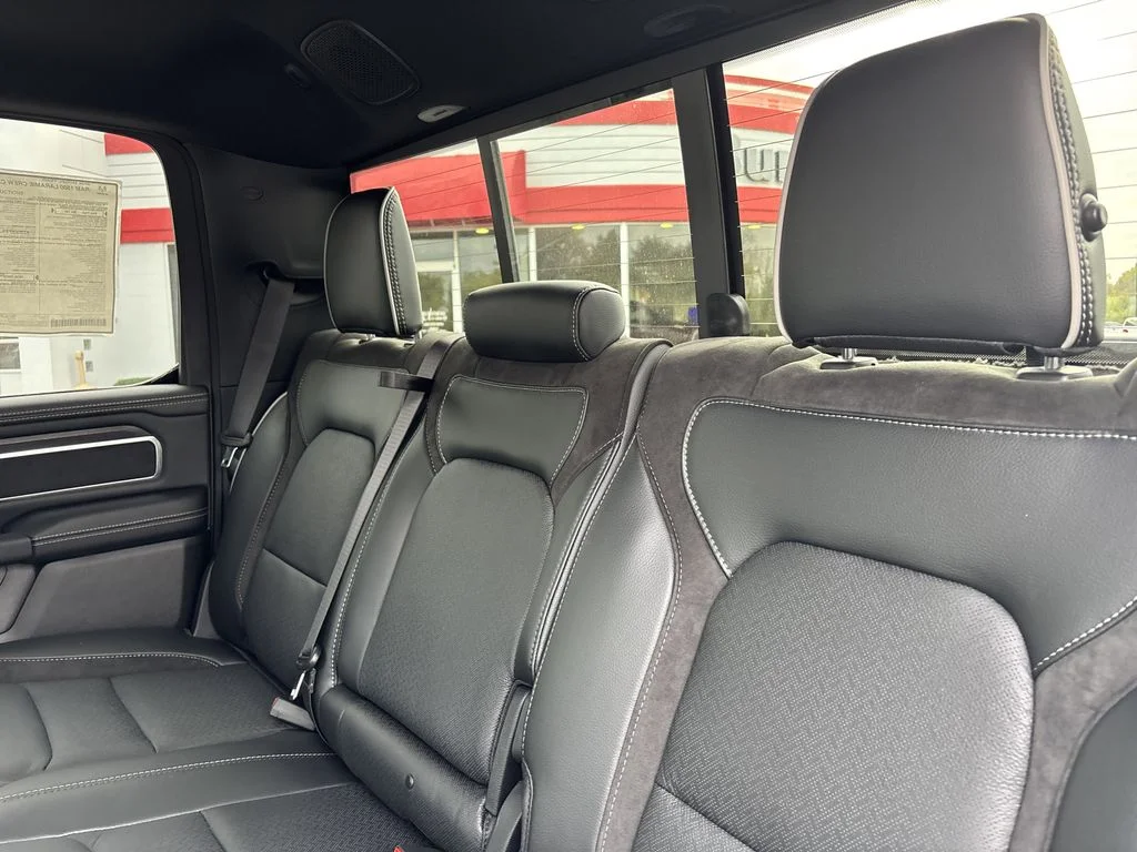 2026 RAM 1500 Laramie - Photo 19