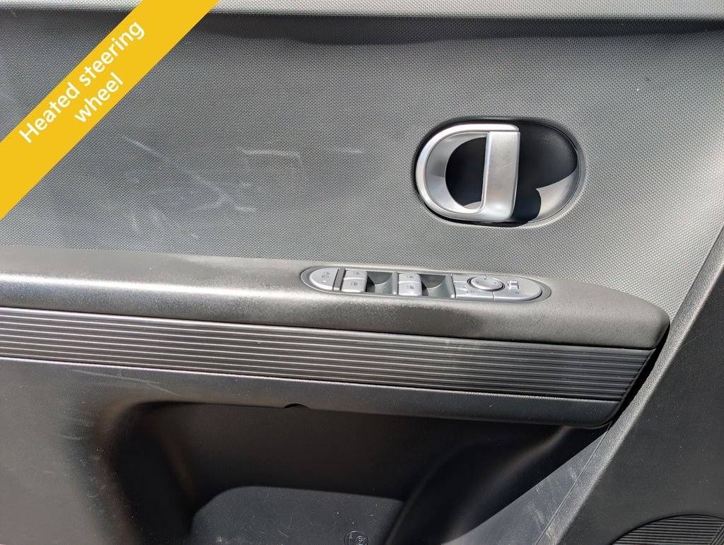 Used 2024 Gray Hyundai SEL image 17