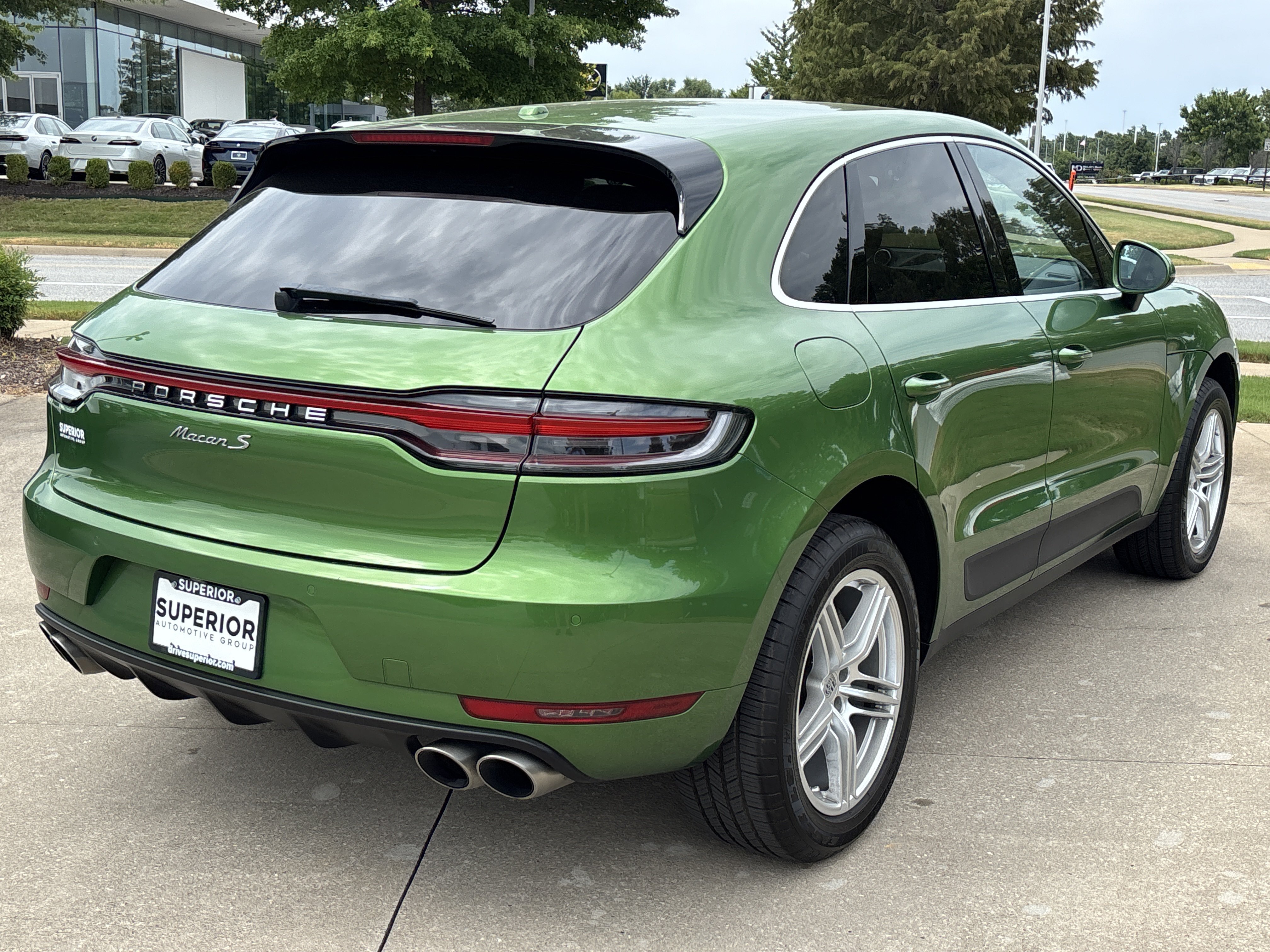 Used 2021 Mamba Green Metallic Porsche S AWD image 3
