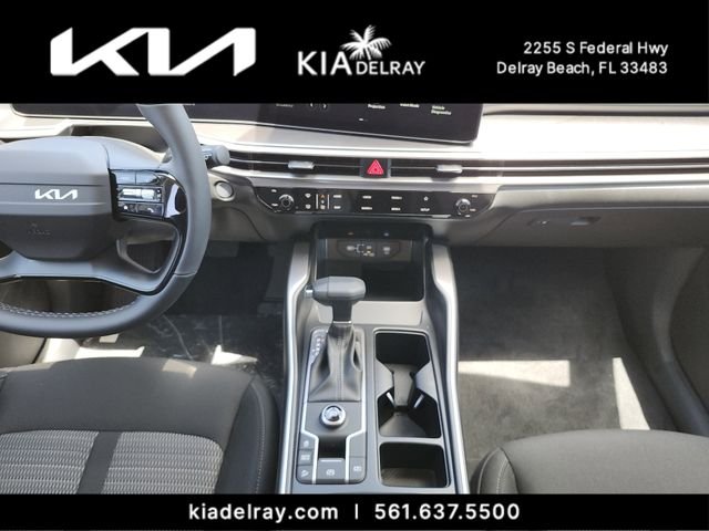 New 2026 Glacial White Pearl Kia LX image 13