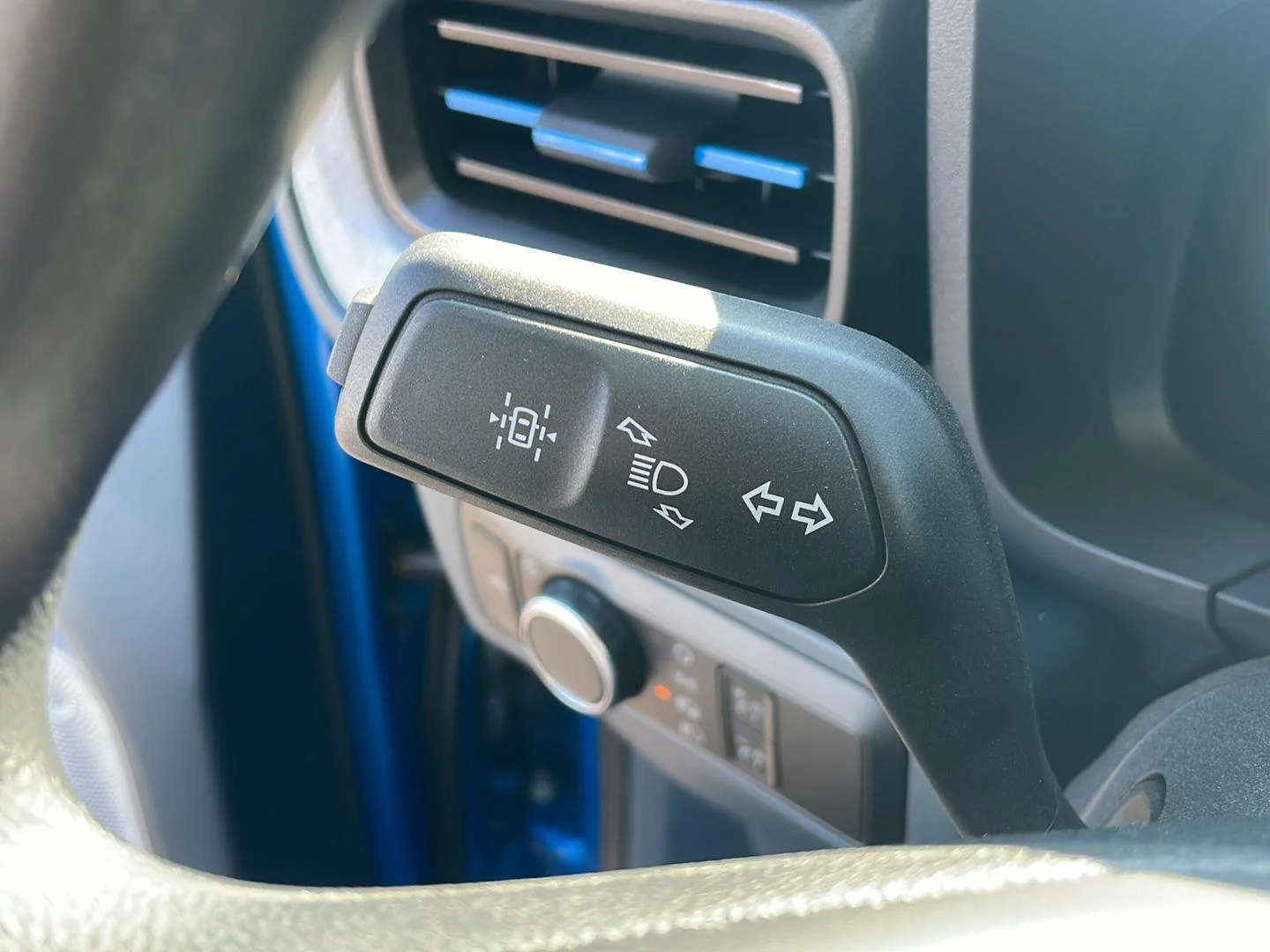 New 2026 Velocity Blue Ford XLT image 14