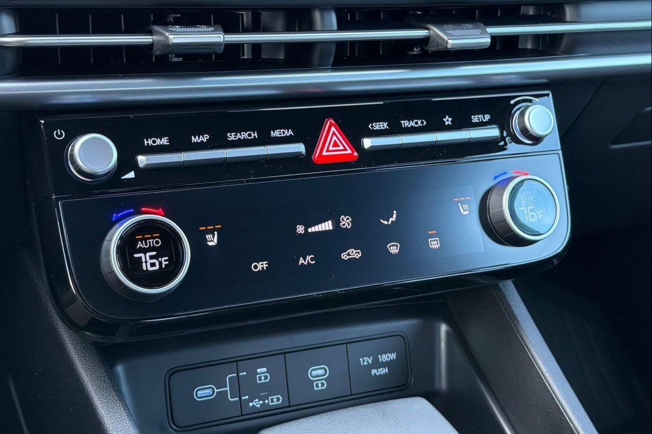 New 2026 White Hyundai SEL AWD image 25