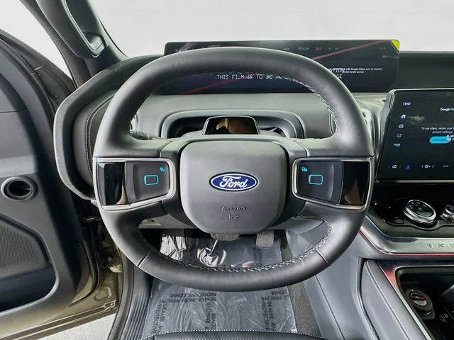 New 2027 Marsh Gray Ford Platinum image 11