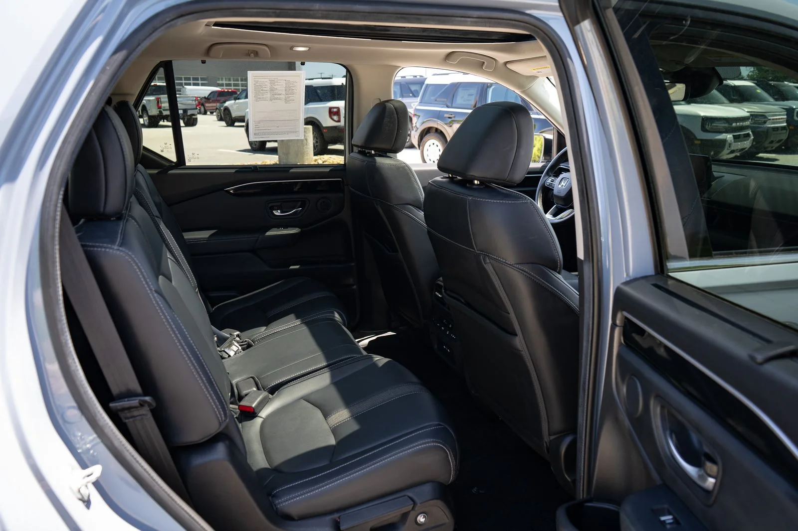 Used 2024  Honda Touring image 22