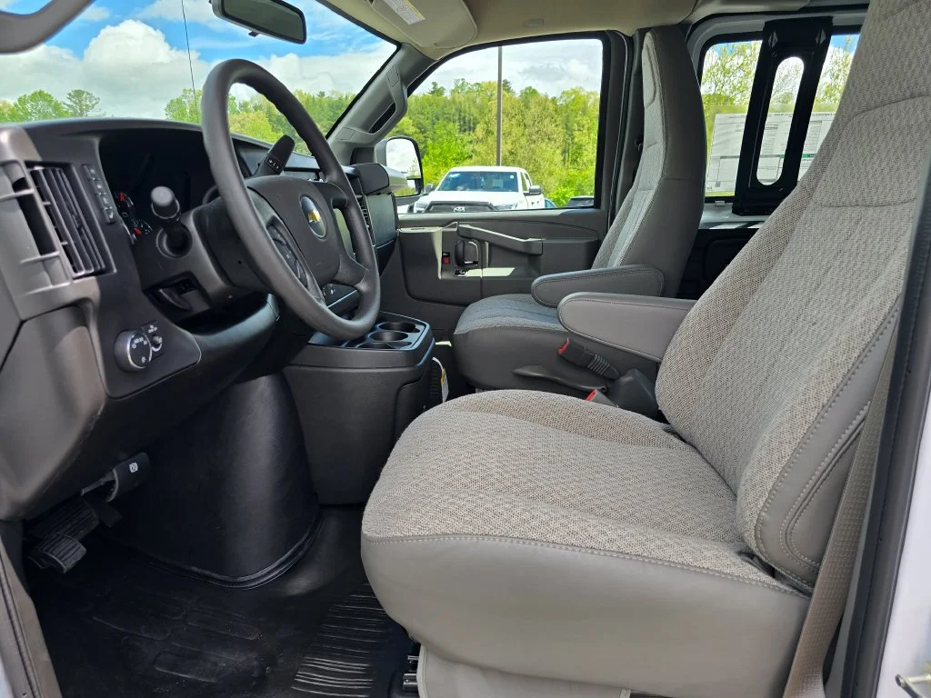 New 2026 White Chevrolet Work Van image 4