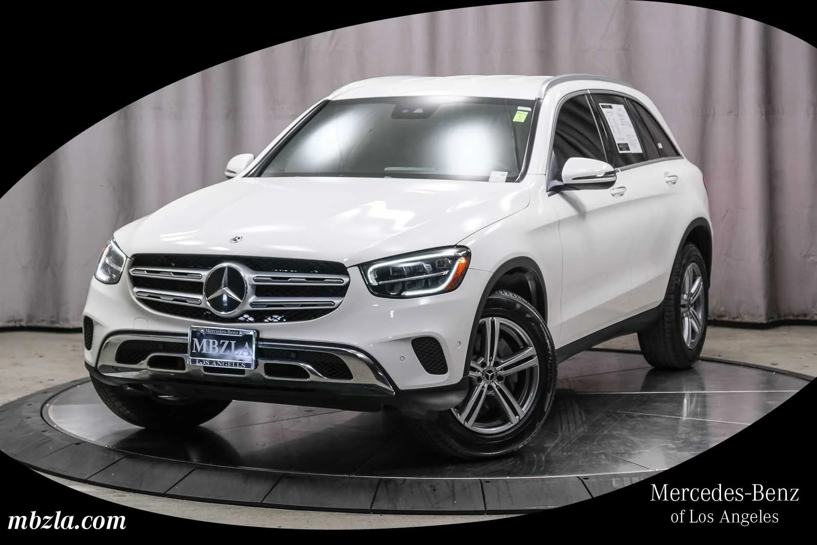 2022 Mercedes-Benz GLC GLC 300's photo