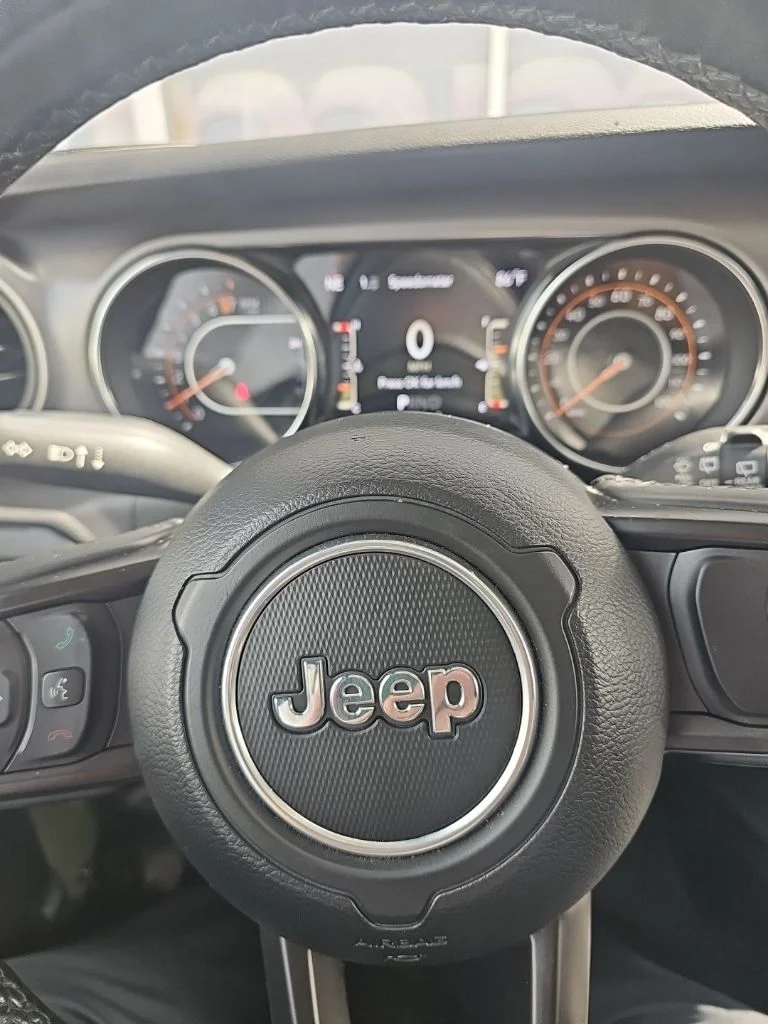 Used 2021 Green Jeep Unlimited Sport S image 10