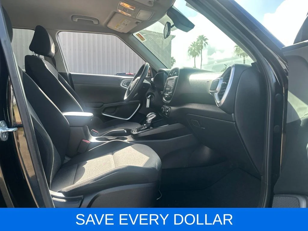 Used 2023 Black Kia LX image 15