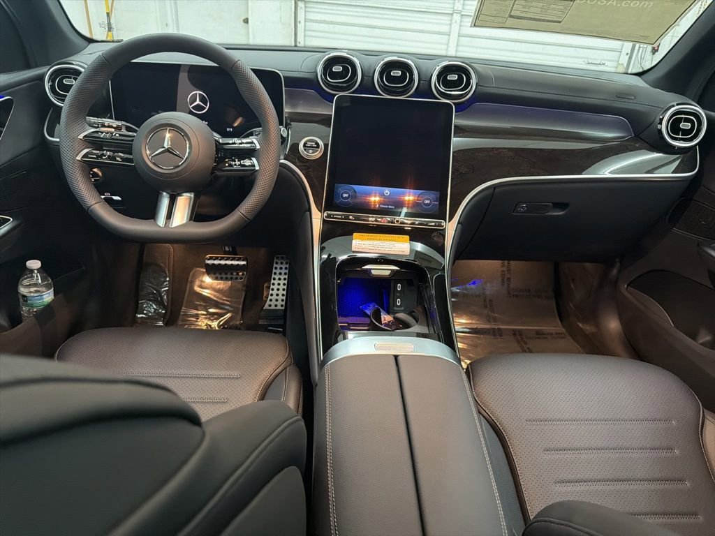 New 2026 Polar White Mercedes-Benz GLC 300 image 56