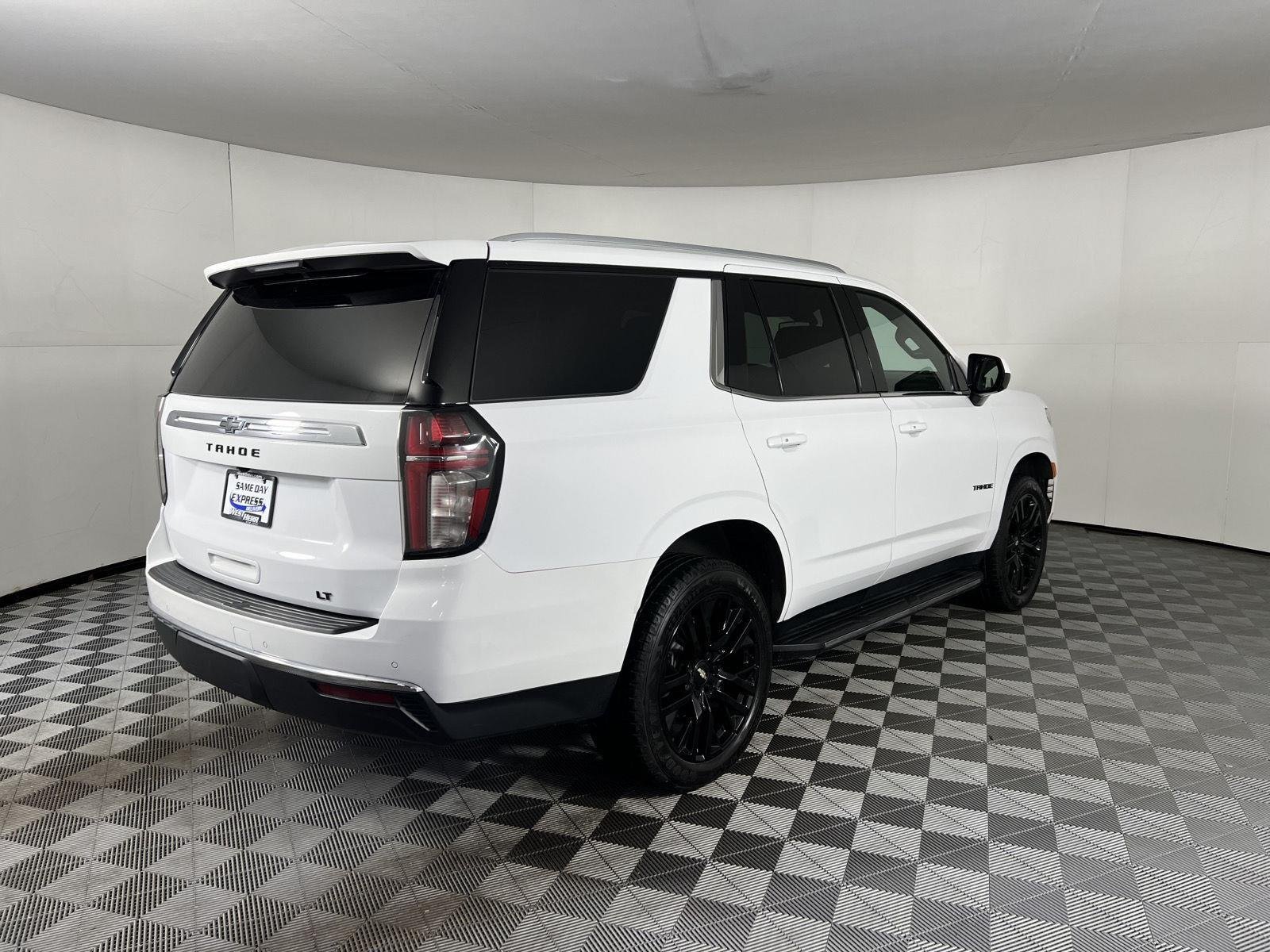 Used 2021 Summit White Chevrolet LT image 11