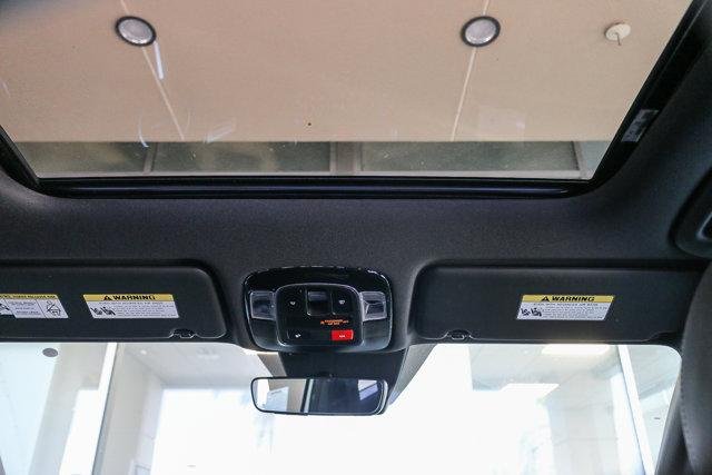 2025 Hyundai Santa Cruz Limited - Photo 16