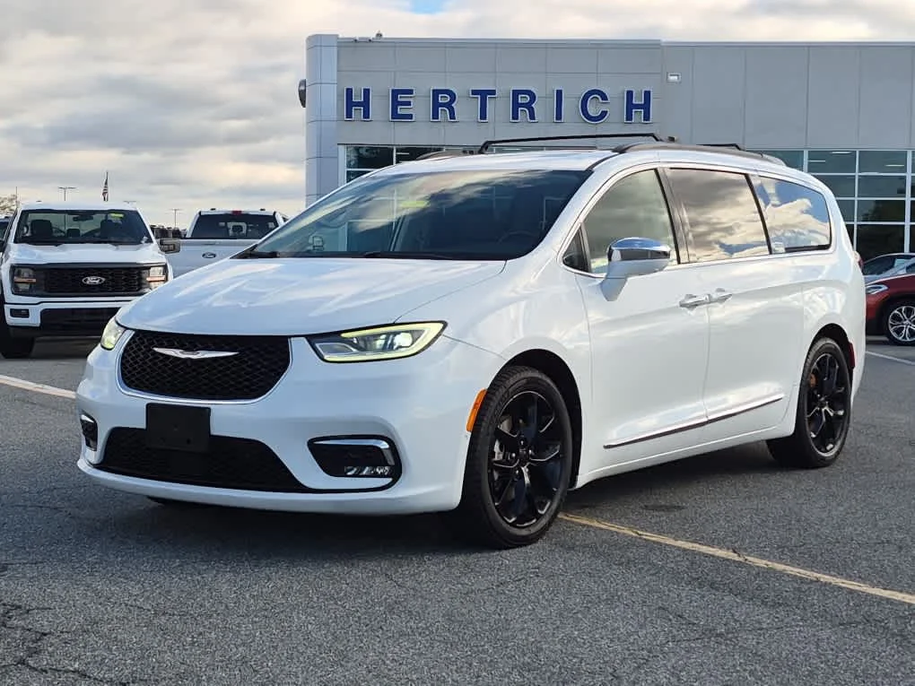 2022 Chrysler Pacifica