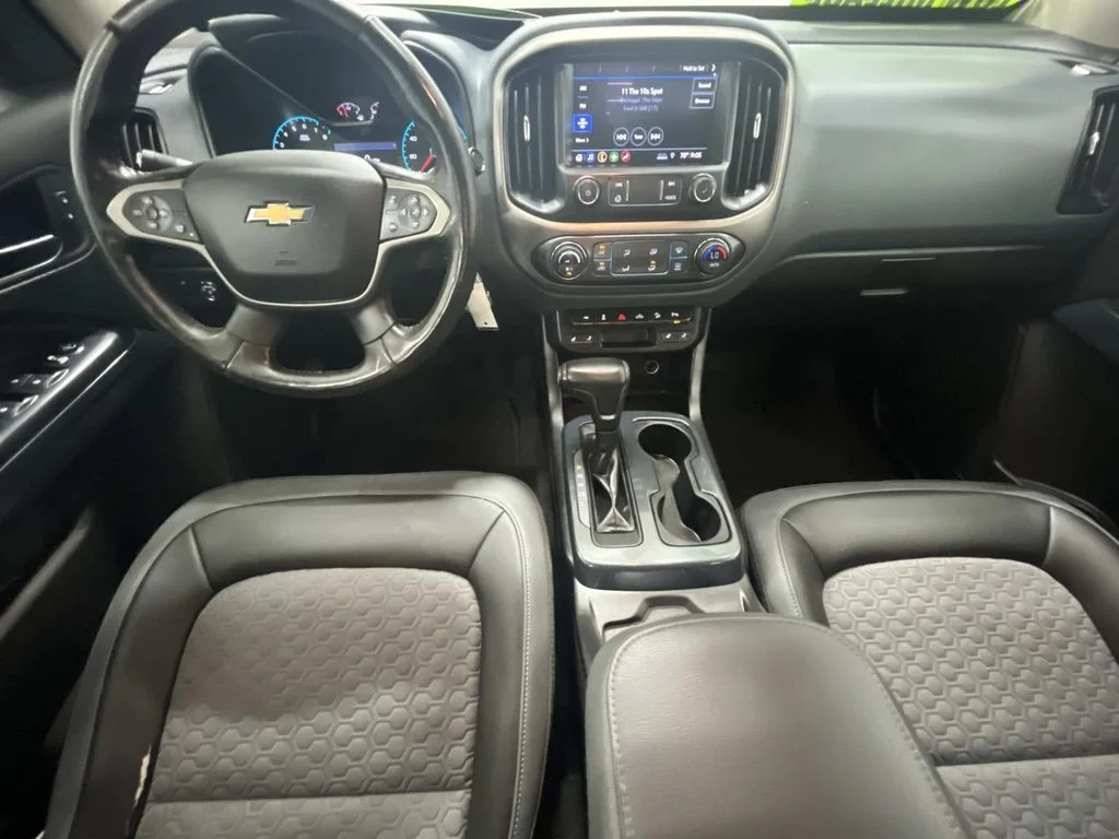 Used 2021 SUMMIT WHITE Chevrolet 4WD Z71 image 13
