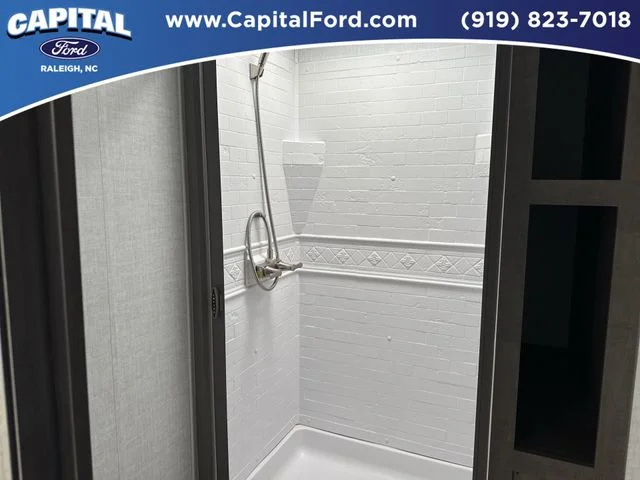 Used 2021  East to West CT 2810 KIK image 19