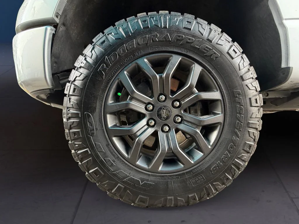Used 2023 Silver Ford Tremor image 9