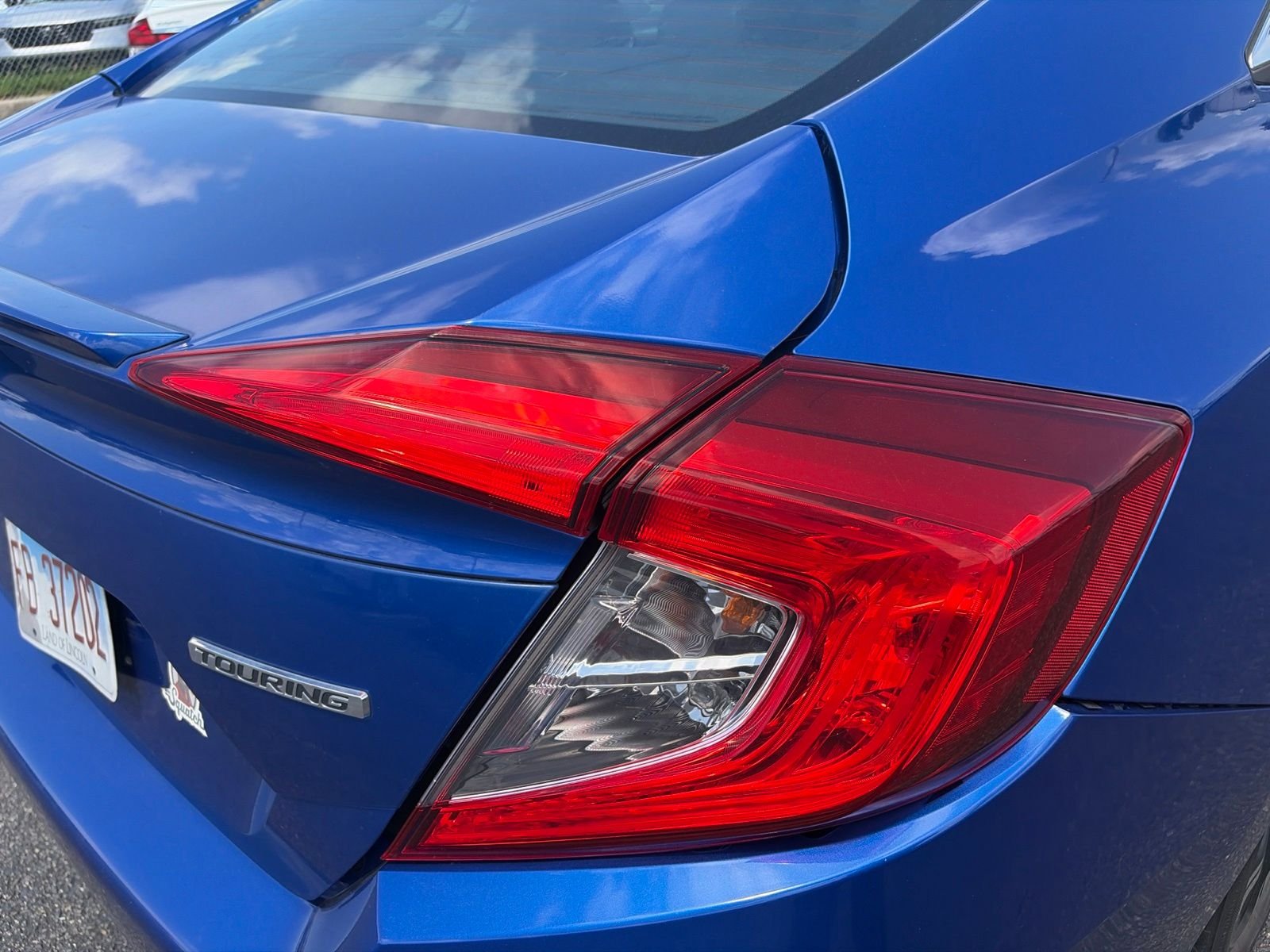 Used 2016 Blue Honda Touring image 15