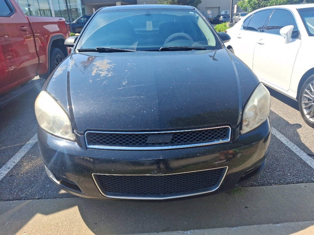 Used 2013 Black Chevrolet LT image 2