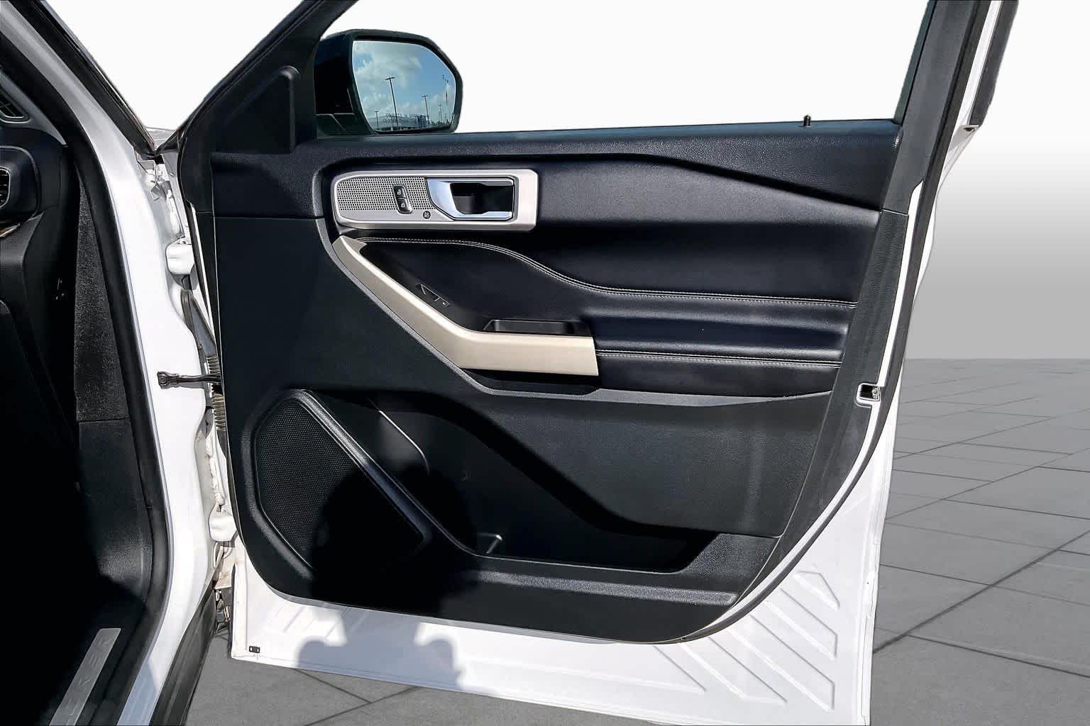 Used 2021 Oxford White Ford Limited image 20