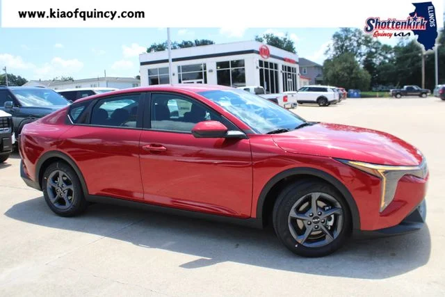 2026 Kia K4 LXS